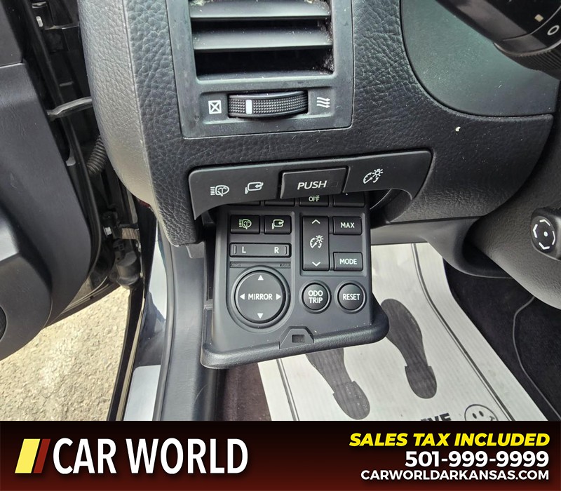 Lexus GS 350 Vehicle Full-screen Gallery Image 8