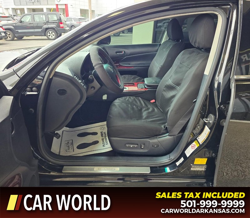 Lexus GS 350 Vehicle Full-screen Gallery Image 9