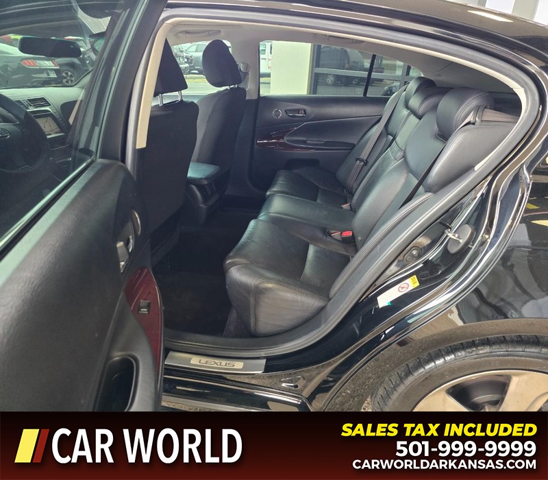 Lexus GS 350 Vehicle Full-screen Gallery Image 11