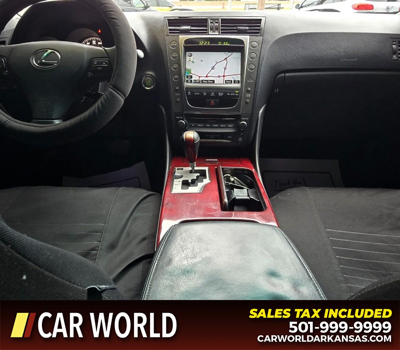 Lexus GS 350 Vehicle Full-screen Gallery Image 19