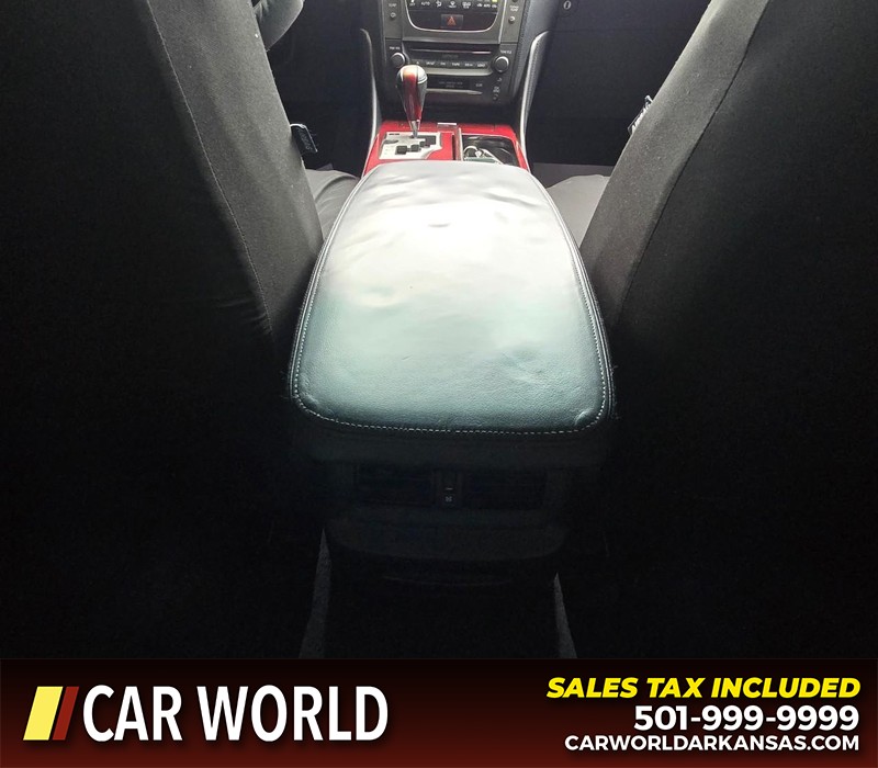 Lexus GS 350 Vehicle Full-screen Gallery Image 22