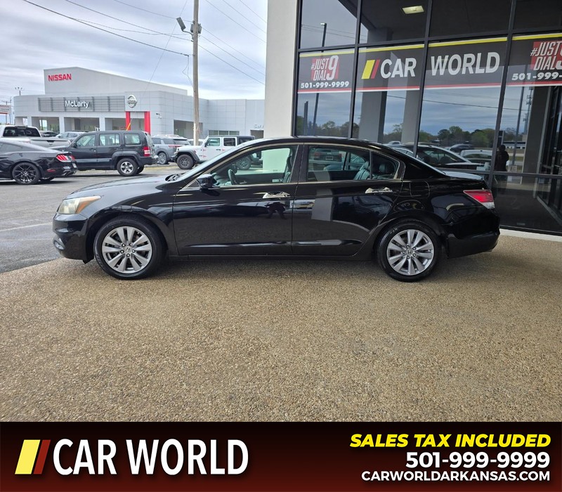 Honda Accord Sedan Vehicle Full-screen Gallery Image 4