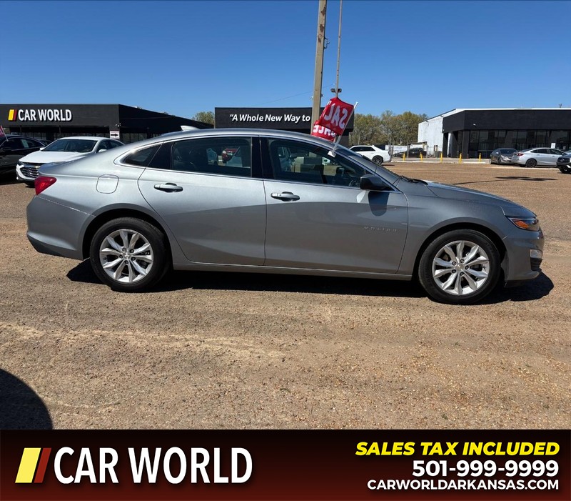 Chevrolet Malibu Vehicle Full-screen Gallery Image 2