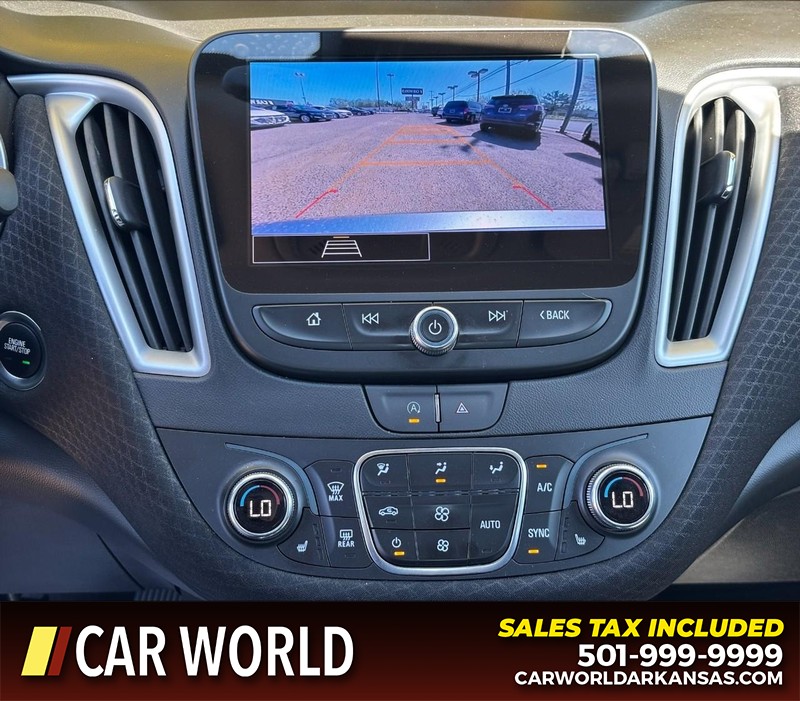 Chevrolet Malibu Vehicle Full-screen Gallery Image 18