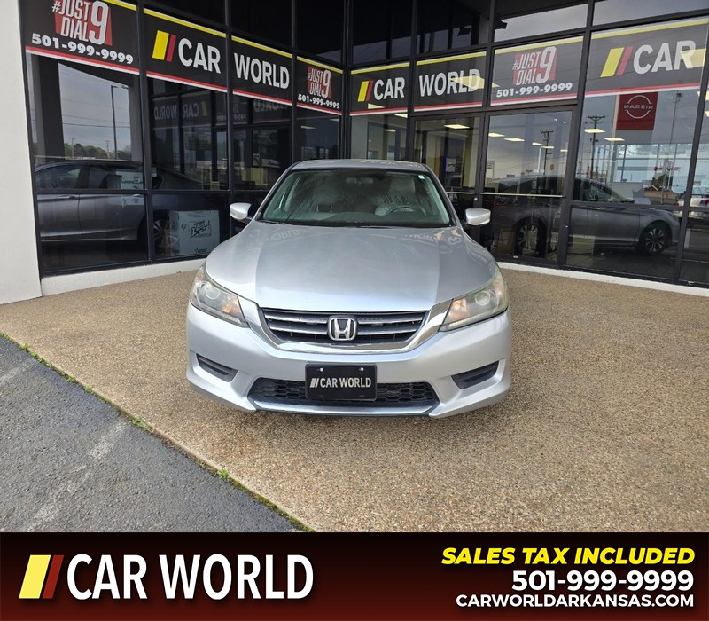 Honda Accord Sedan Vehicle Full-screen Gallery Image 2