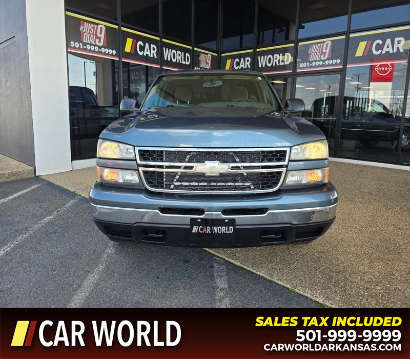 Chevrolet Silverado 1500 Classic Vehicle Full-screen Gallery Image 2