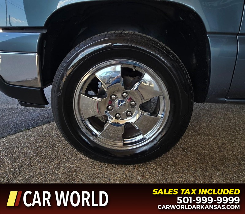 Chevrolet Silverado 1500 Classic Vehicle Full-screen Gallery Image 6