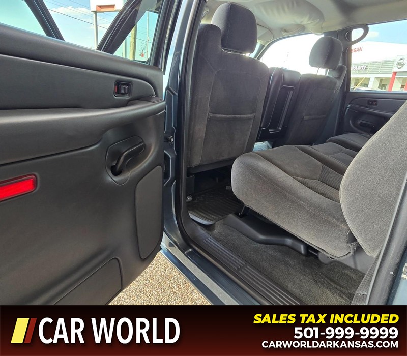 Chevrolet Silverado 1500 Classic Vehicle Full-screen Gallery Image 10