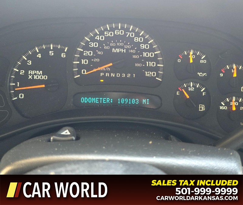 Chevrolet Silverado 1500 Classic Vehicle Full-screen Gallery Image 17