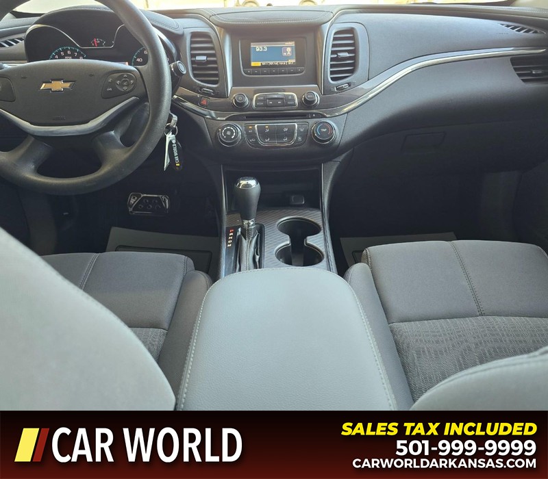 Chevrolet Impala Vehicle Full-screen Gallery Image 18