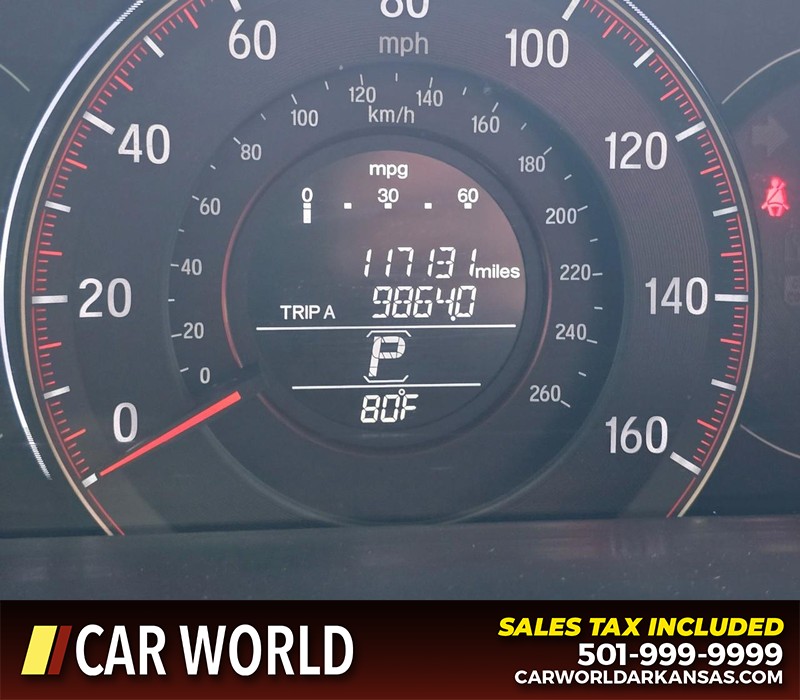 Honda Accord Sedan Vehicle Full-screen Gallery Image 16