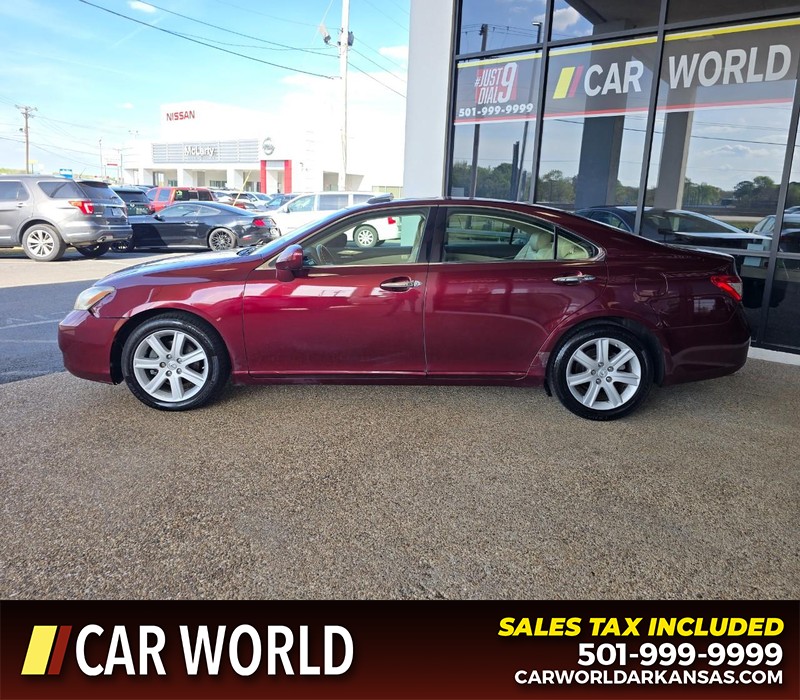 Lexus ES 350 Vehicle Full-screen Gallery Image 4