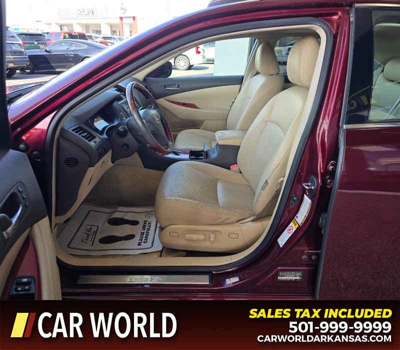 Lexus ES 350 Vehicle Full-screen Gallery Image 8