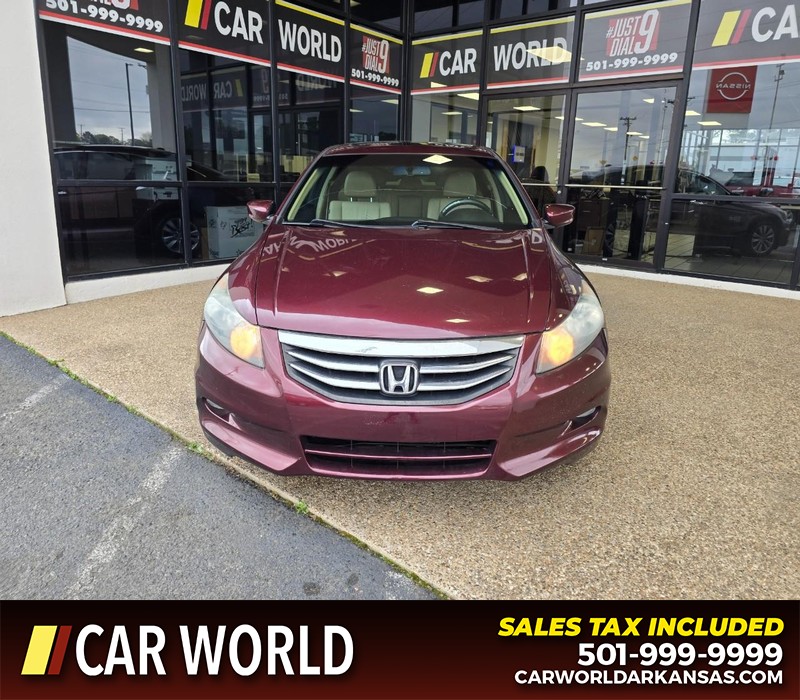 Honda Accord Sedan Vehicle Full-screen Gallery Image 2