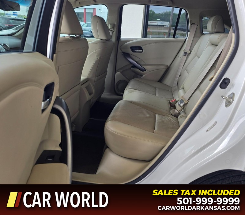 Acura RDX Vehicle Full-screen Gallery Image 10