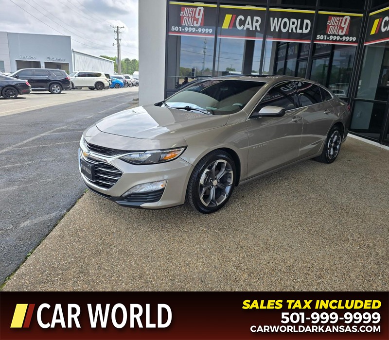 Chevrolet Malibu Vehicle Full-screen Gallery Image 3