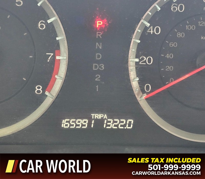 Honda Accord Sedan Vehicle Full-screen Gallery Image 15