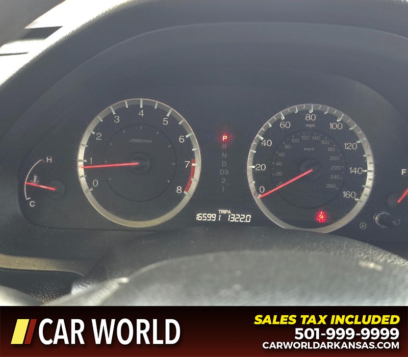 Honda Accord Sedan Vehicle Full-screen Gallery Image 16