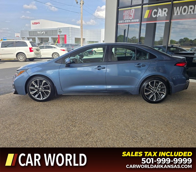 Toyota Corolla Vehicle Full-screen Gallery Image 4