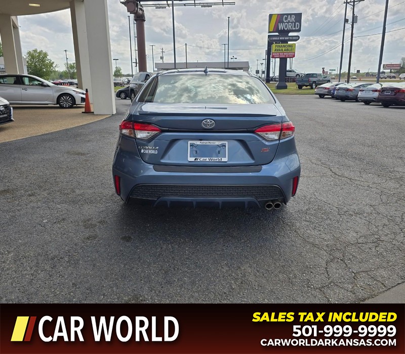 Toyota Corolla Vehicle Full-screen Gallery Image 5