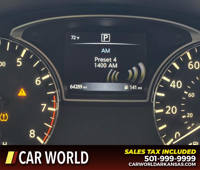 Nissan Altima Vehicle Full-screen Gallery Image 16