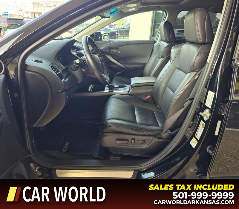 Acura RDX Vehicle Full-screen Gallery Image 8