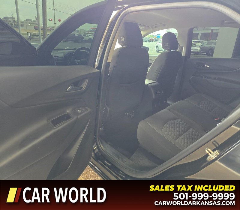 Chevrolet Equinox Vehicle Full-screen Gallery Image 9