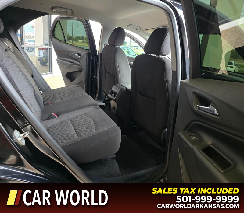 Chevrolet Equinox Vehicle Full-screen Gallery Image 12