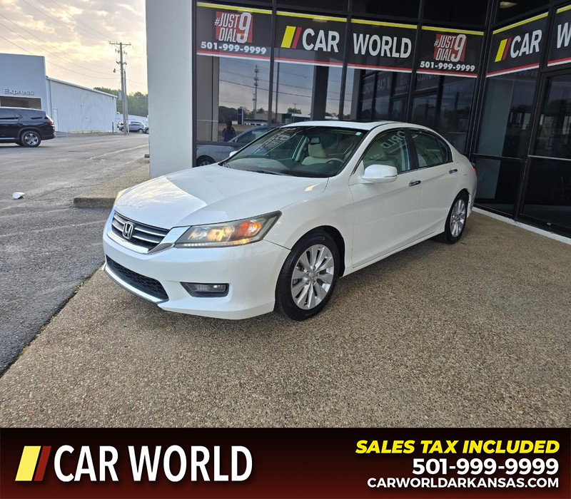 Honda Accord Sedan Vehicle Full-screen Gallery Image 3