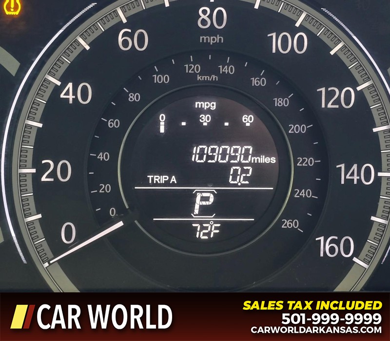 Honda Accord Sedan Vehicle Full-screen Gallery Image 15