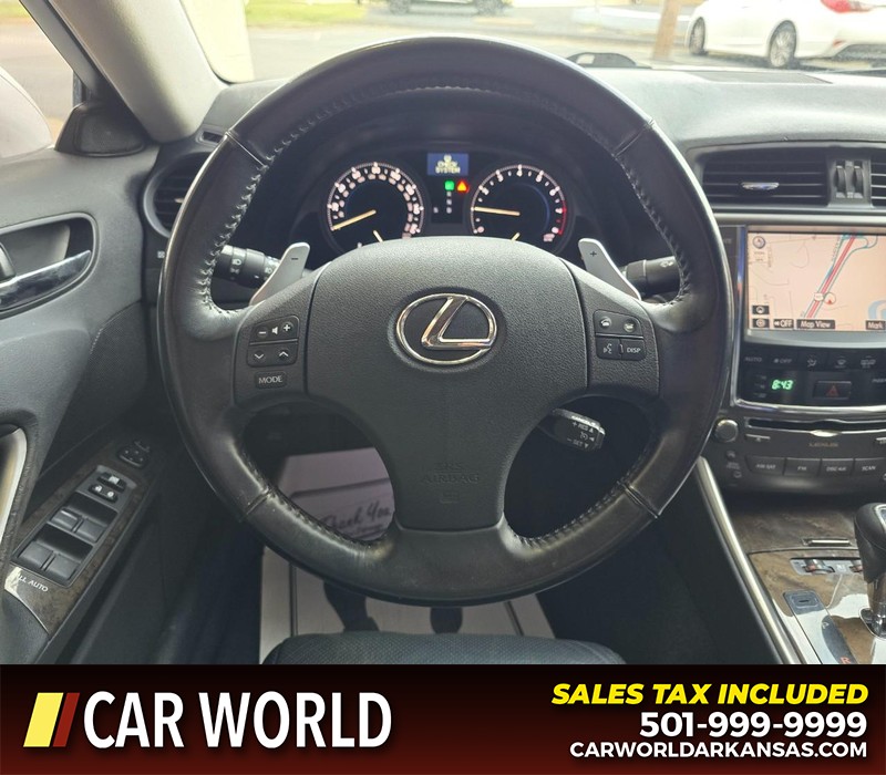 Lexus IS 250 Vehicle Full-screen Gallery Image 14