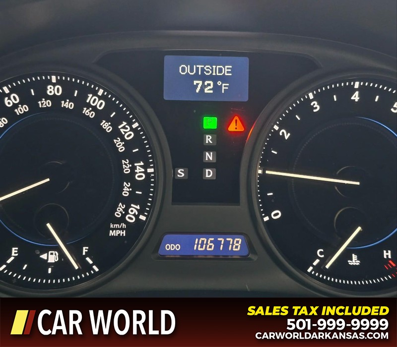 Lexus IS 250 Vehicle Full-screen Gallery Image 15