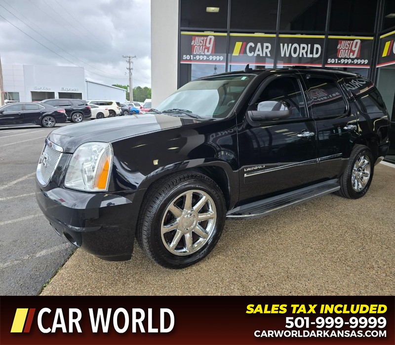 GMC Yukon Vehicle Full-screen Gallery Image 3