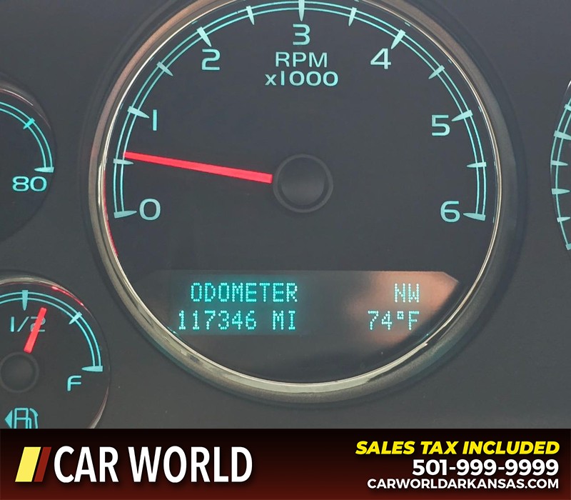 GMC Yukon Vehicle Full-screen Gallery Image 17