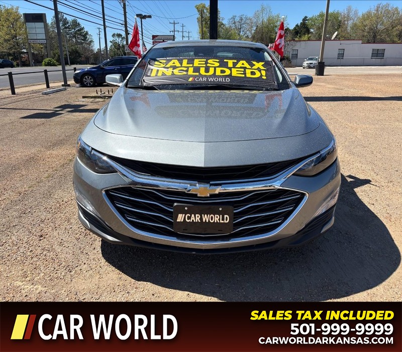 Chevrolet Malibu Vehicle Full-screen Gallery Image 10