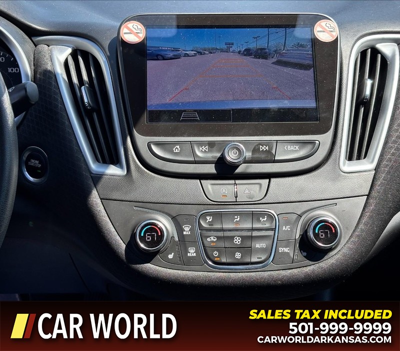 Chevrolet Malibu Vehicle Full-screen Gallery Image 18