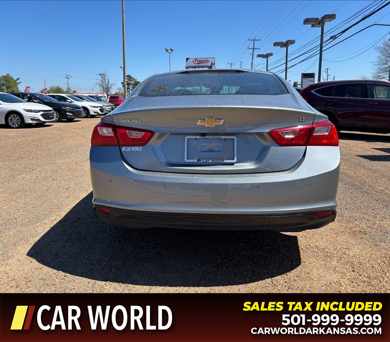 Chevrolet Malibu Vehicle Full-screen Gallery Image 4