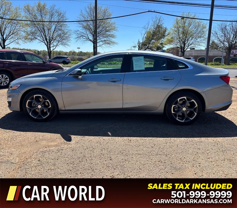 Chevrolet Malibu Vehicle Full-screen Gallery Image 8