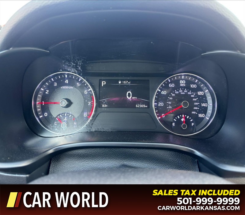 Kia Forte Vehicle Full-screen Gallery Image 20