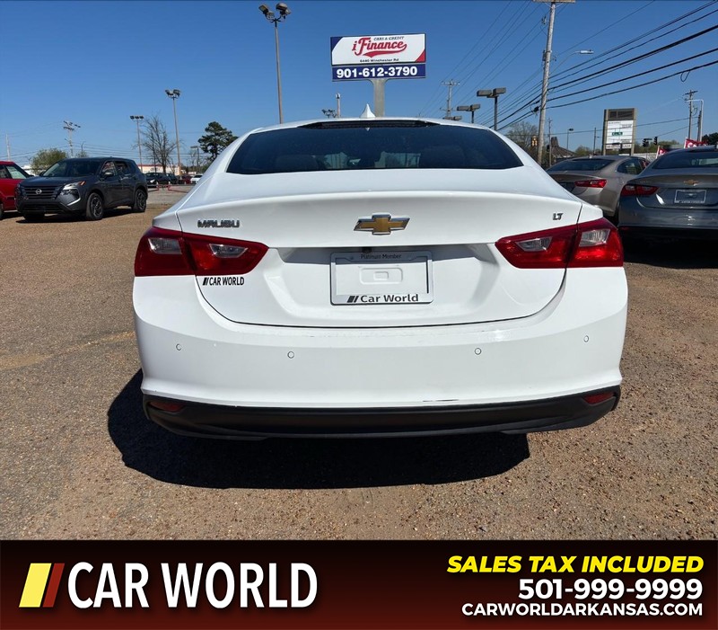 Chevrolet Malibu Vehicle Full-screen Gallery Image 4