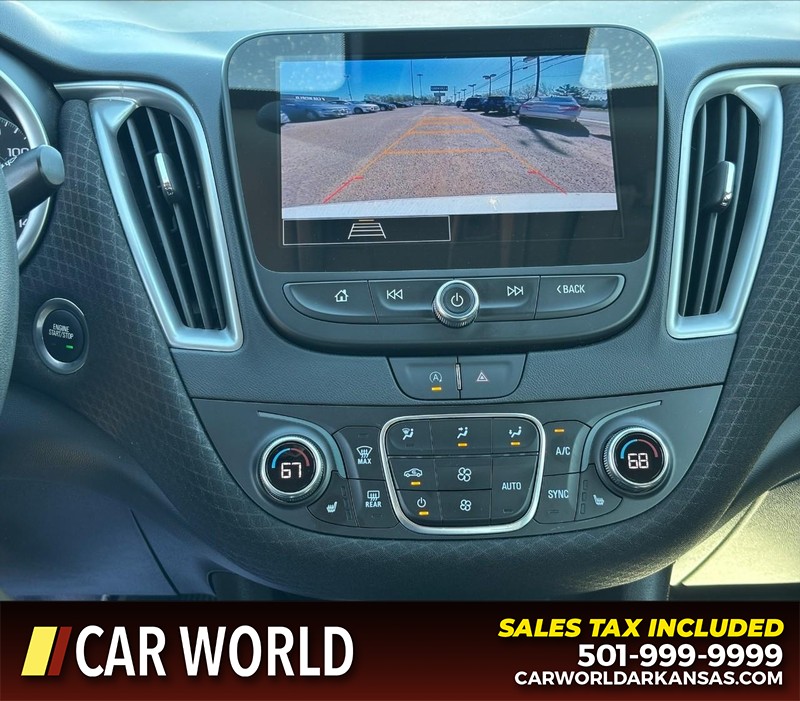 Chevrolet Malibu Vehicle Full-screen Gallery Image 18