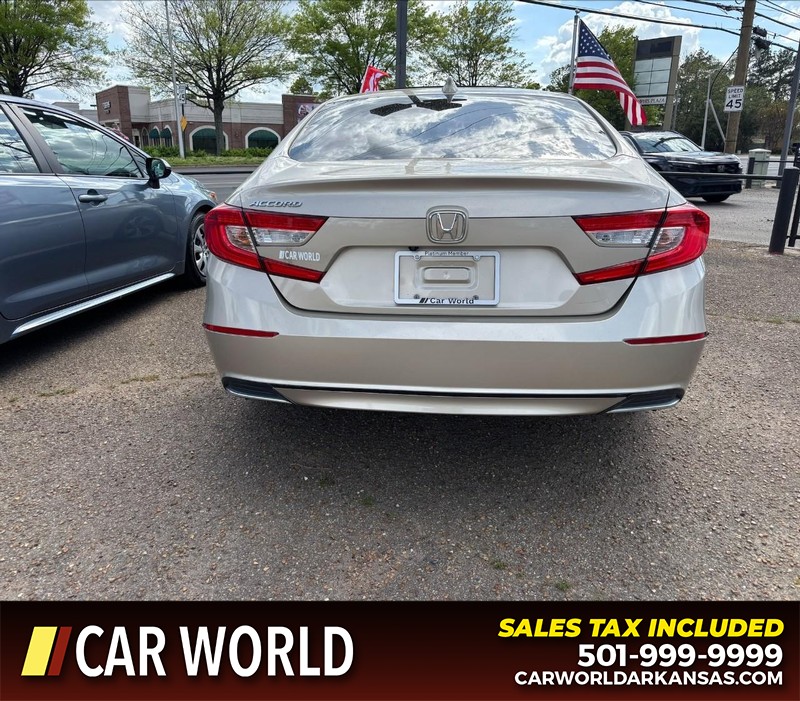 Honda Accord Sedan Vehicle Full-screen Gallery Image 4