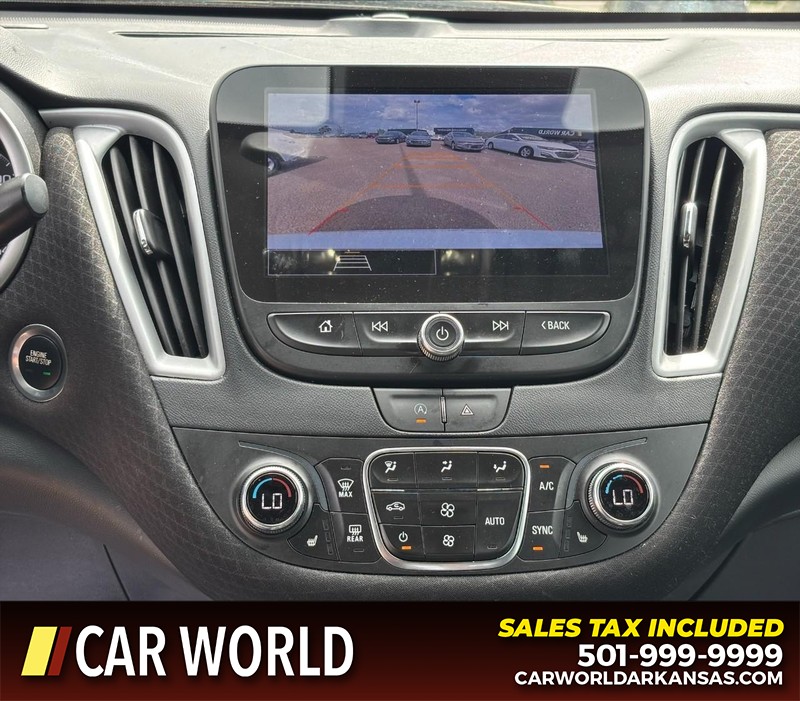 Chevrolet Malibu Vehicle Full-screen Gallery Image 18