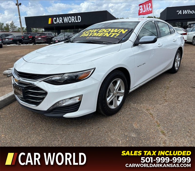 Chevrolet Malibu Vehicle Full-screen Gallery Image 9