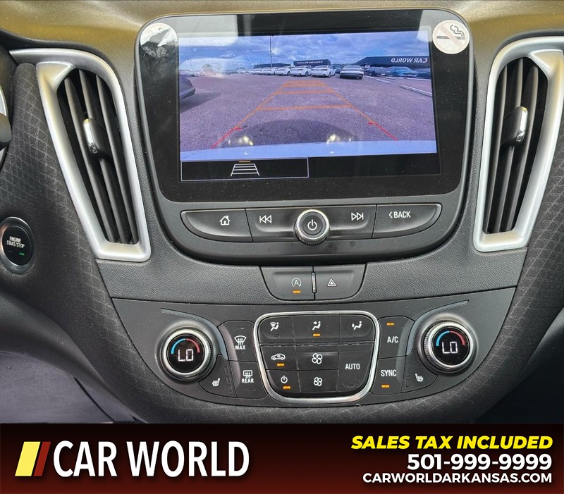 Chevrolet Malibu Vehicle Full-screen Gallery Image 17