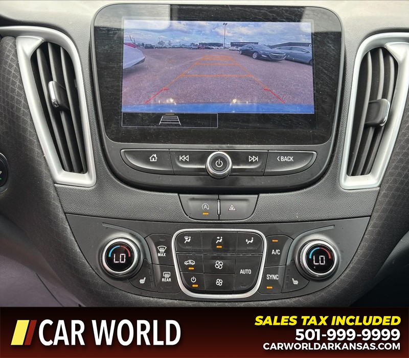 Chevrolet Malibu Vehicle Full-screen Gallery Image 17