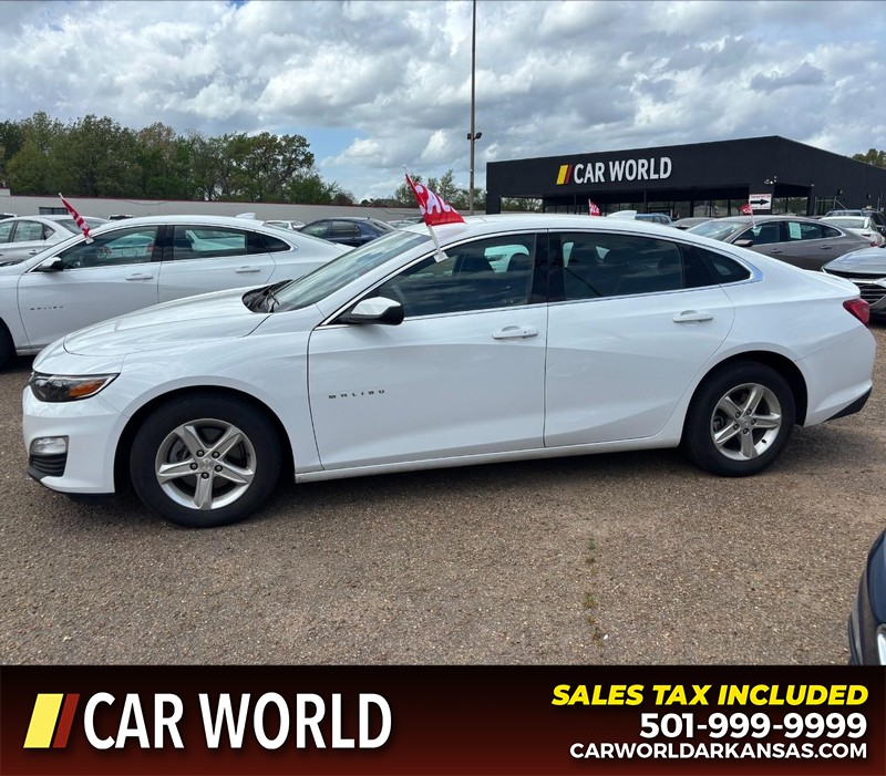 Chevrolet Malibu Vehicle Full-screen Gallery Image 8