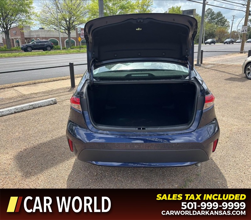 Toyota Corolla Vehicle Full-screen Gallery Image 5