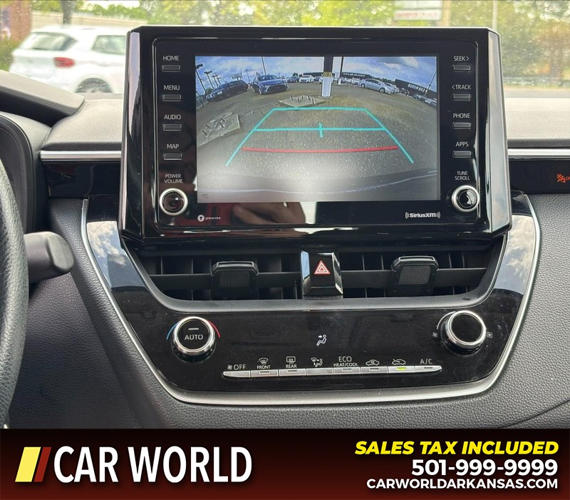 Toyota Corolla Vehicle Full-screen Gallery Image 18