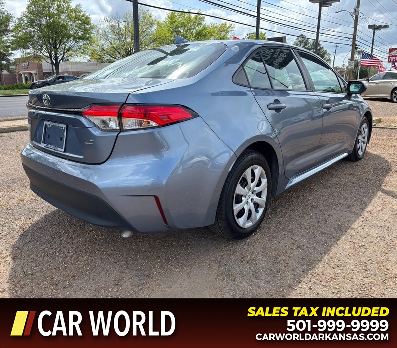 Toyota Corolla Vehicle Full-screen Gallery Image 3